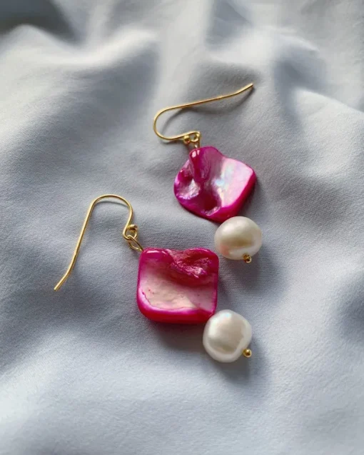 Aallot Fuksia Korvakorut<NAKU Jewellery Clearance