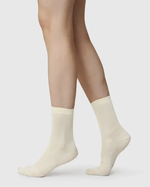 Alexa Silk Touch Socks Cream<Swedish Stockings Shop