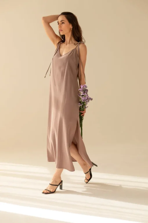 Aphrodite Mekko Vaalea Suklaa<Enteliér Fashion