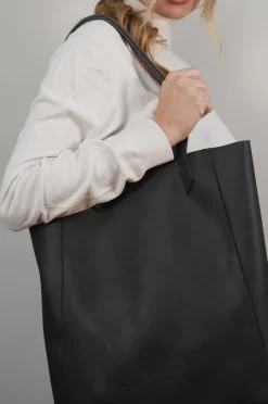 Basic Black Shoulder Bag<CANUSSA Clearance