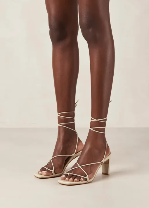 Bellini Leather Sandals Cream White<ALOHAS Online