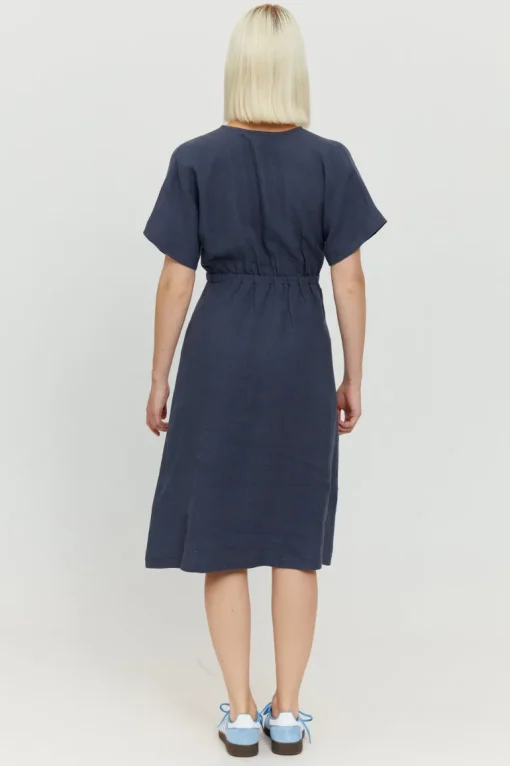 Benua Mekko<Mazine Fashion