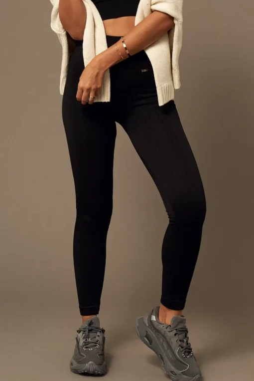 Beyond Leggings Black<Believe Athletics Online