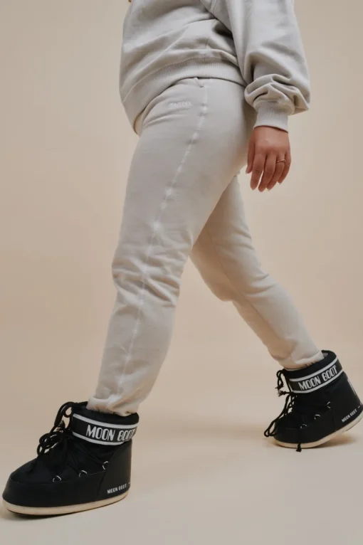 Blizzard Logo Sweatpants Sand<Copenhagen Cartel Store