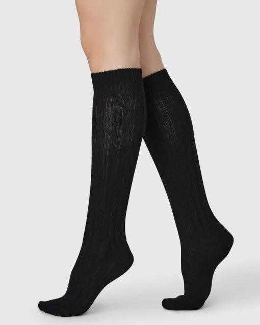 Bodil Chunky Knee-High Wool Socks Black<Swedish Stockings Shop