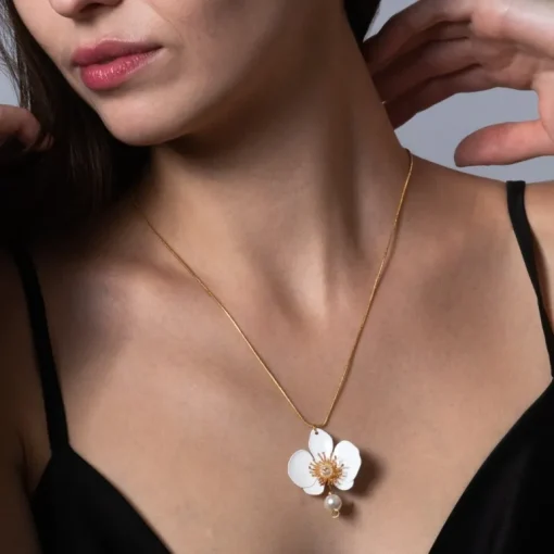 Butterfly Orchid Pearl Kaulakoru Valkoinen<Upcycle with Jing Online