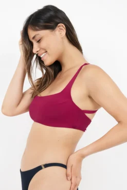 Crete HER Cross Back Bikini Top Red Coral<1 People Outlet