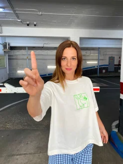 Crop Middle Finger T-Shirt White<RAIZ Cheap