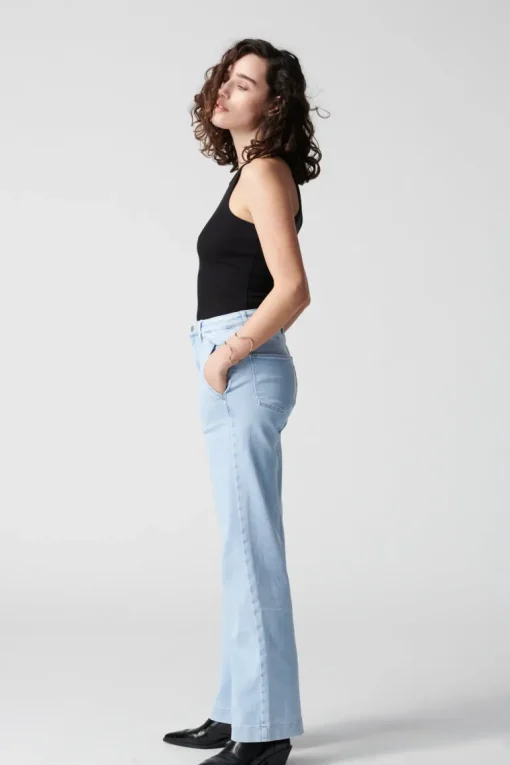 Dew Flared Soft Jeans French Pocket Light Blue<Dawn Denim Discount