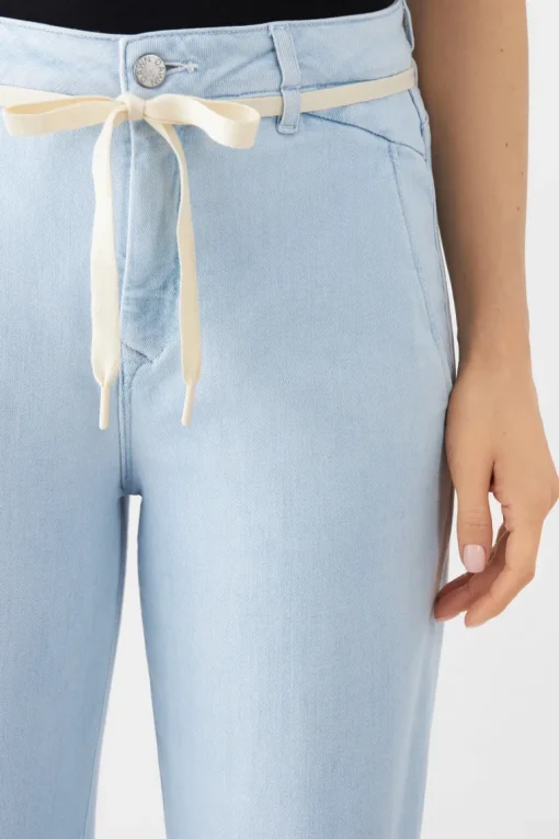 Dew Flared Soft Jeans French Pocket Light Blue<Dawn Denim Discount
