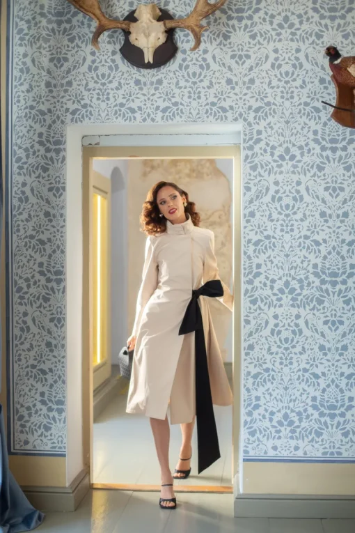 Double Breasted Coat with Trapeze Cut with a Bow<RainSisters Cheap