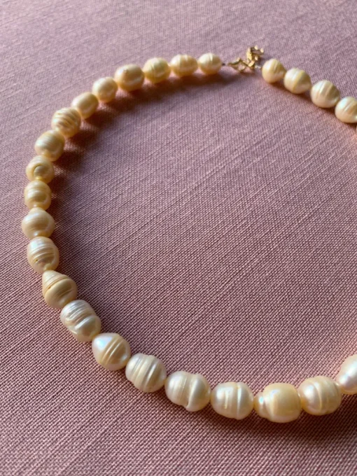 Dove Helmikaulakoru<NAKU Jewellery Hot