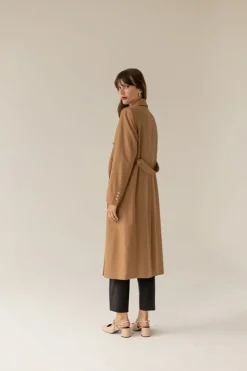 Trenssitakki Caramel<Enteliér New