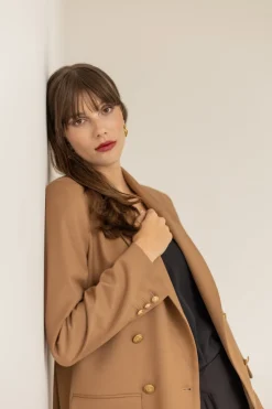 Trenssitakki Caramel<Enteliér New