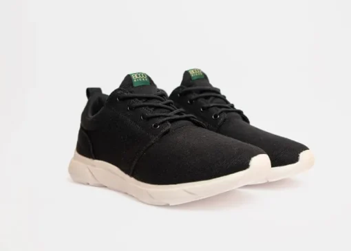 Explorer V2 for Men Black and White<8000Kicks Outlet