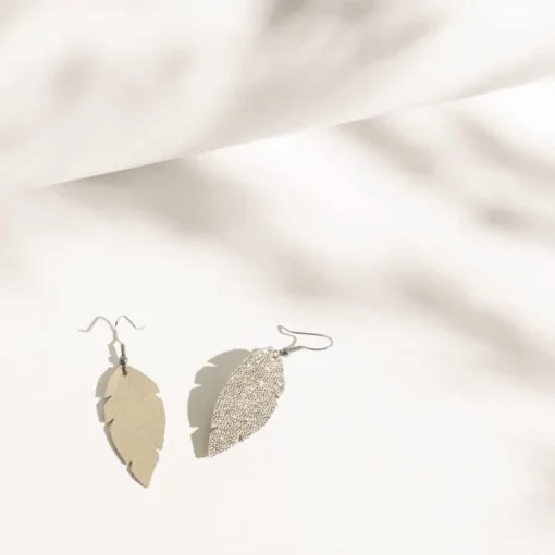 Feathers Petite Korvakorut<Viaminnet New