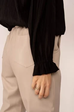 Feba Leather Trousers<ANGELL Online