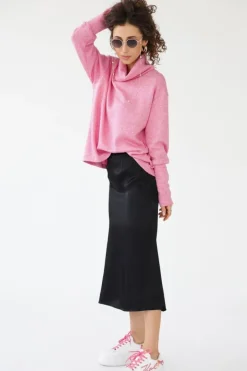 Feme Satin Skirt Black<ANGELL Clearance