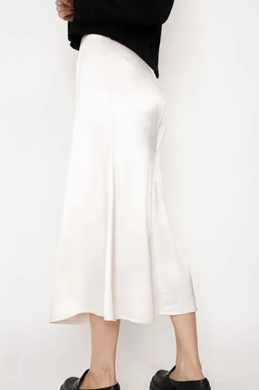 Feme Satin Skirt Champagne White<ANGELL Best