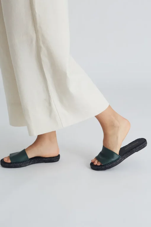 Flats Vihreä<JUTELAUNE Fashion