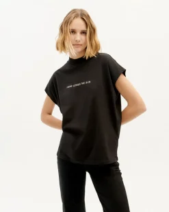 Here Comes The Sun T-Shirt Black<Thinking MU Flash Sale