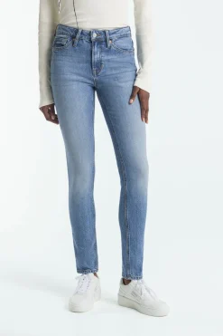 Juno Medium Jeans Antonie Deep Royal Tencel Blue<Kings Of Indigo Flash Sale
