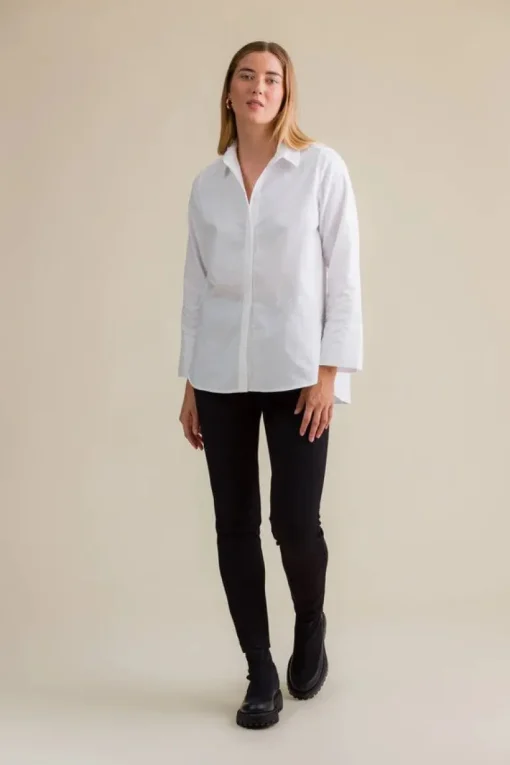 Kira Kapealahkeiset Housut<VOGLIA Shop