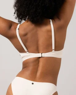 Kolmiomallinen Bikiniyläosa Kermanvalkoinen<UNDERSTATEMENT Hot