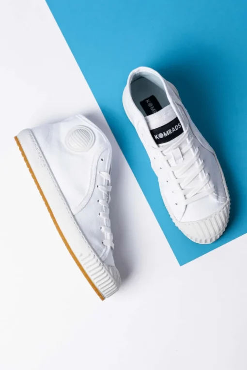 ICNS Partizan Monowhite<Komrads Fashion