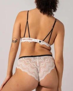 Lace Cheeky White/Black<UNDERSTATEMENT Discount