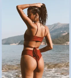 Lin + Skyline High Bikini Set<Anekdot Store