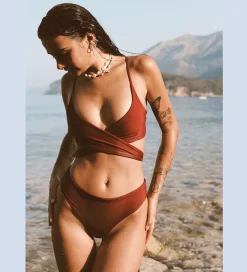 Lin + Skyline High Bikini Set<Anekdot Store