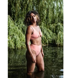 Line + Skyline High Bikini Set<Anekdot Flash Sale