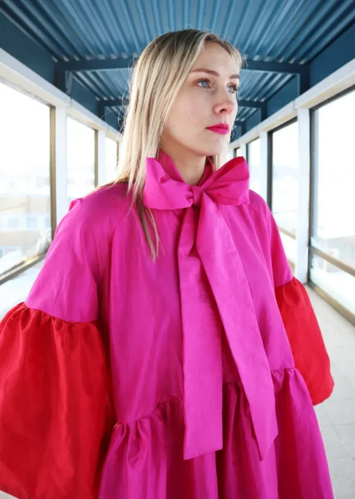 Lush Mekko Rusettikauluksella Pinkki/Oranssi<Miia Halmesmaa Online
