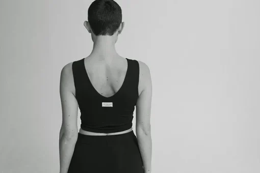 Lyhyt Urheilutoppi Musta<OH OH OM ethical sportswear New