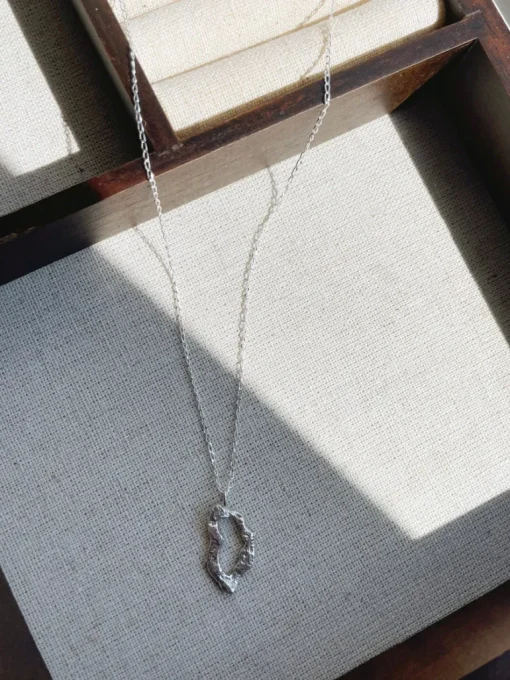 Maya Oval Pendant Kaulakoru Hopea<Marie Beatrice Gade Hot