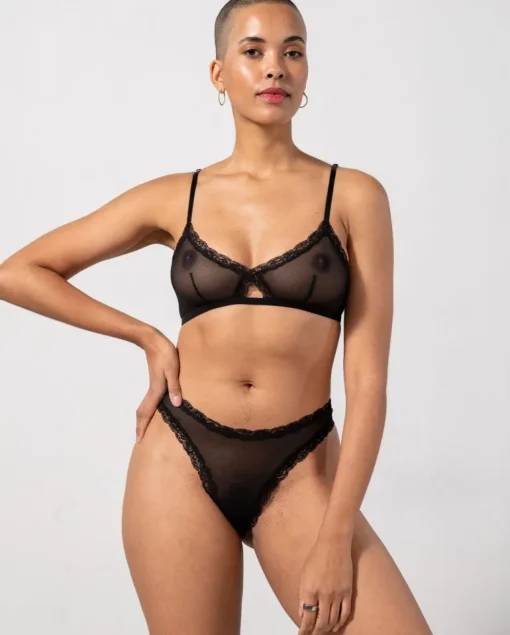 Mesh Lace Trim Thong Black<UNDERSTATEMENT Shop