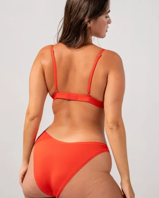 Micro Scoop Kaarituettomat Braletteliivit Punainen<UNDERSTATEMENT Hot