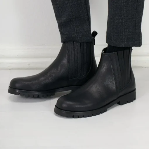 Miesten Chelsea Vibram Boot Musta<Terhi Pölkki Outlet