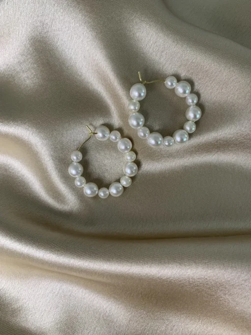 Mingle Helmi Korvarenkaat<NAKU Jewellery Online
