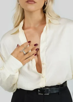 Moonlight Satin Shirt Beige<GUAJA. Hot