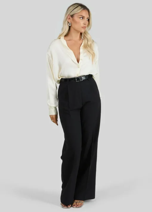 Moonlight Satin Shirt Beige<GUAJA. Hot