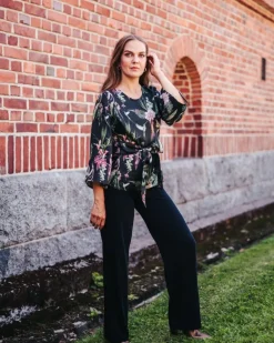 Ophelia Blouse Mockingbird<Nakoa Best