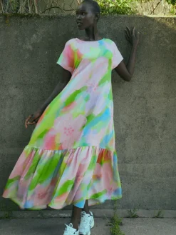 Pink Bloom Maxi Mekko Pastelli Vaaleanpunainen/Vihreä<MAINIO Store