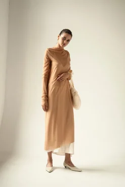 Pitkähihainen Nude Tulle Mekko<KM by LANGE Store