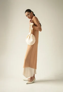 Pitkähihainen Nude Tulle Mekko<KM by LANGE Store