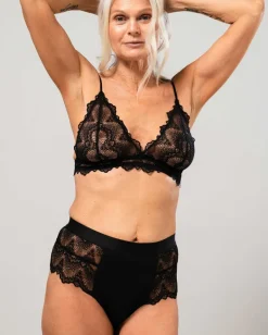 Pitsinen Bralette Musta<UNDERSTATEMENT Shop