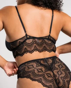 Pitsinen Plunge Bralette Toppi Saboteur Musta<UNDERSTATEMENT Hot