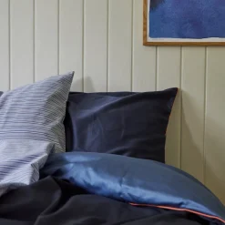 Puuvillasatiinityynyliina Sumunsininen-Indigo<HOMEHAGEN Best