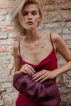 Raffia Cloud Bag Burgundy Red<NOVINSKA Fashion